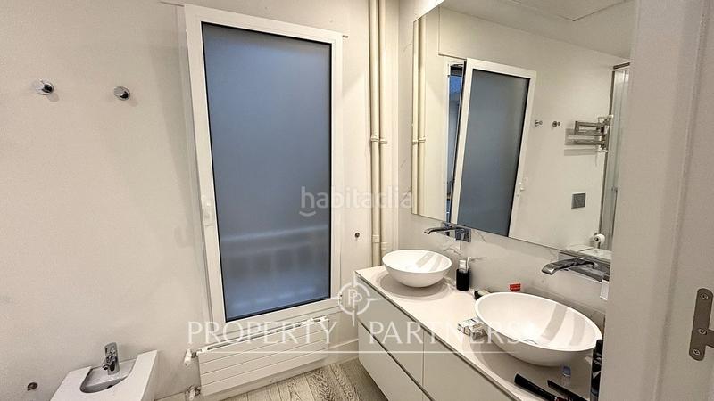 Foto 28c7b358-710b-46f2-9dba-ba196b1e95b4. Apartamento maravilloso piso exterior con terraza privada en Goya en Madrid