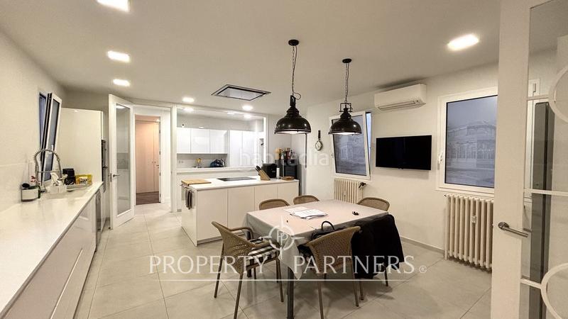Foto 7d75c2e1-15e5-4838-a571-835fe70beff2. Apartamento maravilloso piso exterior con terraza privada en Goya en Madrid