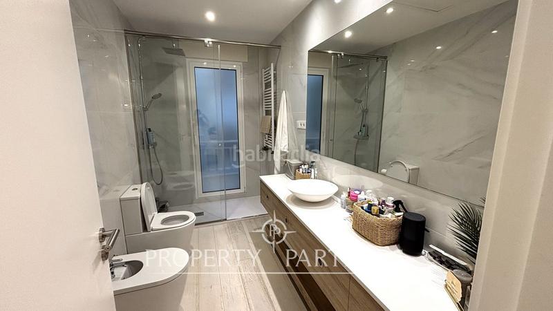 Foto 8027edc8-ebff-4783-9ebf-958a98c8a679. Apartamento maravilloso piso exterior con terraza privada en Goya en Madrid