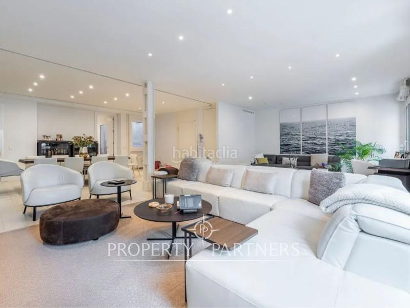 Foto 972afd9e-985a-4a4c-af60-27ff93c57fd0. Apartamento maravilloso piso exterior con terraza privada en Goya en Madrid