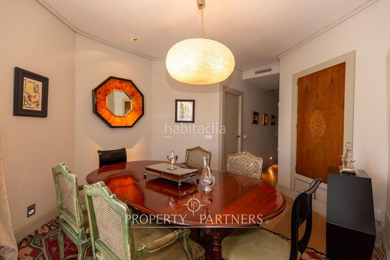 Foto 302bd755-bdfb-4f03-a6c4-283ca3526aa6. Apartamento discreto ático con gran terraza en El Viso en Madrid