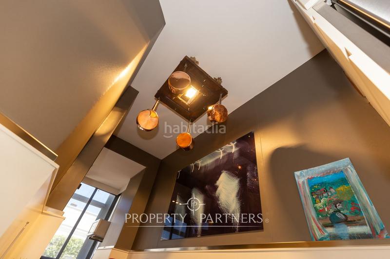 Foto 326faf8f-5cda-492a-bd19-38c51dc6dc3d. Apartamento discreto ático con gran terraza en El Viso en Madrid