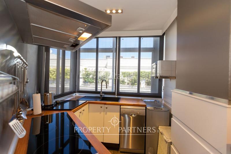 Foto 508e05ae-0a18-4567-bfa1-641e67794175. Apartamento discreto ático con gran terraza en El Viso en Madrid