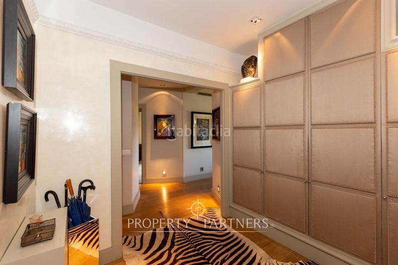 Foto ff375eeb-edb6-401f-a89d-da086ebb642c. Apartamento discreto ático con gran terraza en El Viso en Madrid