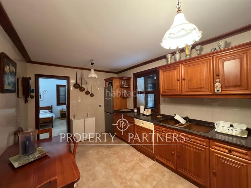 Foto 79e0b7c2-1fe0-4b53-a4c2-cf2498d0471d. Chalet villa con piscina, jardines y vistas al mar en cala varques en Manacor