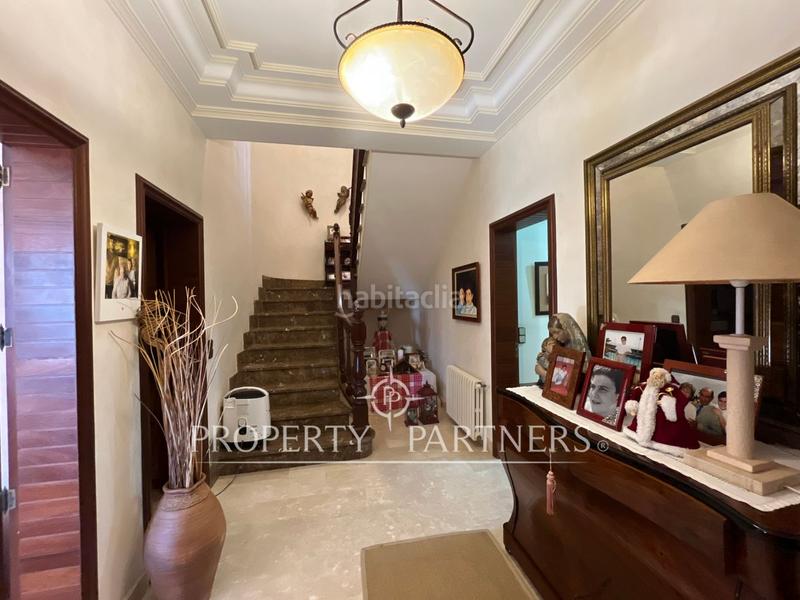 Foto b509c9ee-03f4-471c-a209-a00f9c9c0dc0. Chalet villa con piscina, jardines y vistas al mar en cala varques en Manacor