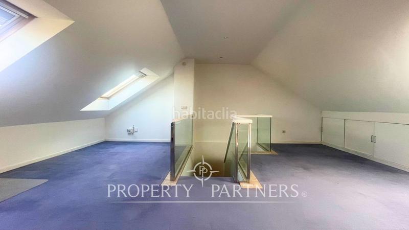 Foto 77244bc0-639d-4d25-8e1c-d891119e62e0. Casa a schiera con riscaldamento parcheggio piscina in La Moraleja