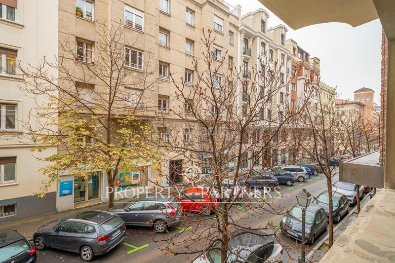 Foto b42a7839-b1e4-4b09-ae93-f542f2db2164. Piccolo appartamento in Castellana Madrid