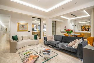 Apartament  Calle de maldonado. Exclusivo piso con 5 suites y 2 terrazas en salamanca