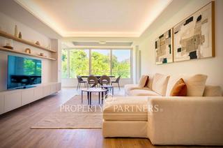 Apartament  Calle del poeta esteban de villegas. Piso reformado a estrenar con espectaculares vistas al retiro
