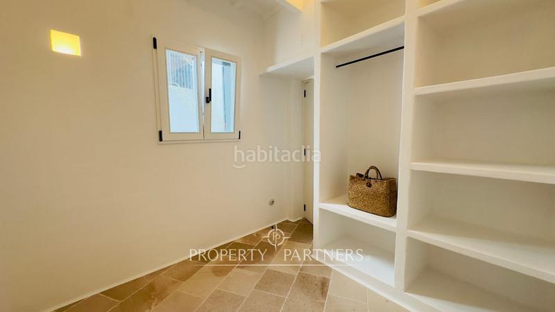Foto d2c88c60-c8e1-4fac-a38d-502216951fb2. Casa a schiera con riscaldamento in Dalt Sant Joan-Plaça Eivissa Maó