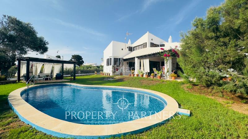 Foto 92160488-2b2d-451c-9093-938cab52837c. Chalet con parcheggio piscina in Binibèquer Sant Lluís