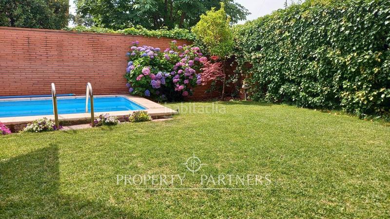 Foto 45188035-e4cc-47b8-b1c2-219878e246d2. Casa pareada espectacular chalet pareado en zona arturo soria en Madrid