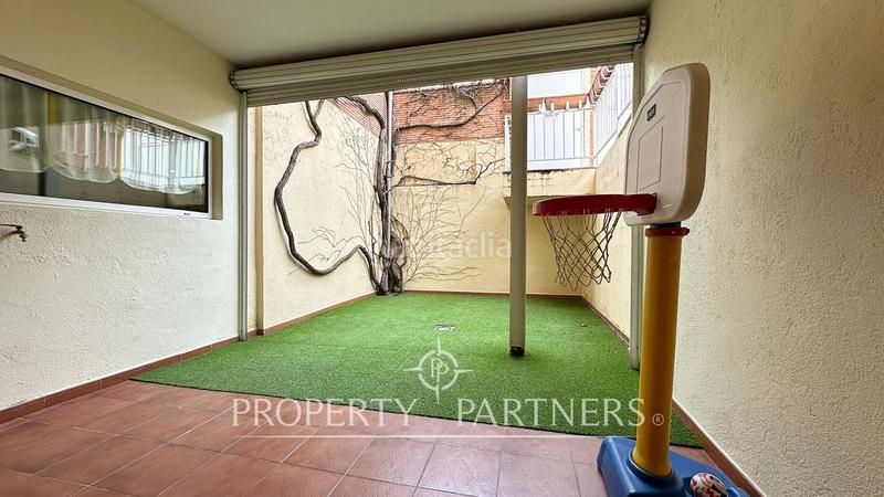 Foto 7f5ef518-5ff8-4df9-ae30-53232b13f5e0. Casa pareada espectacular chalet pareado en zona arturo soria en Madrid