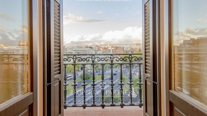 Foto b0f21578-b486-4b18-b626-a25c154499a8. Dachwohnung mit heizung parking in Lista Madrid
