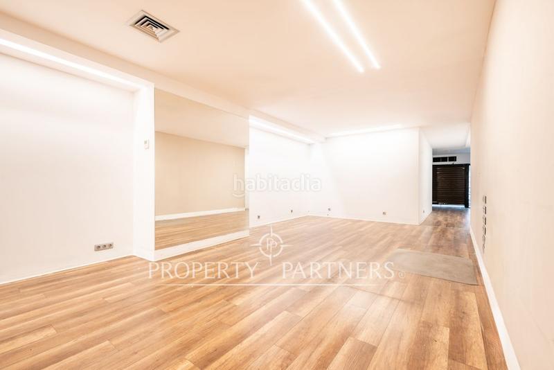 Foto 2a6463f2-f4f9-494a-b129-970e6a5cf65d. Local comercial amb calefacció a Recoletos Madrid