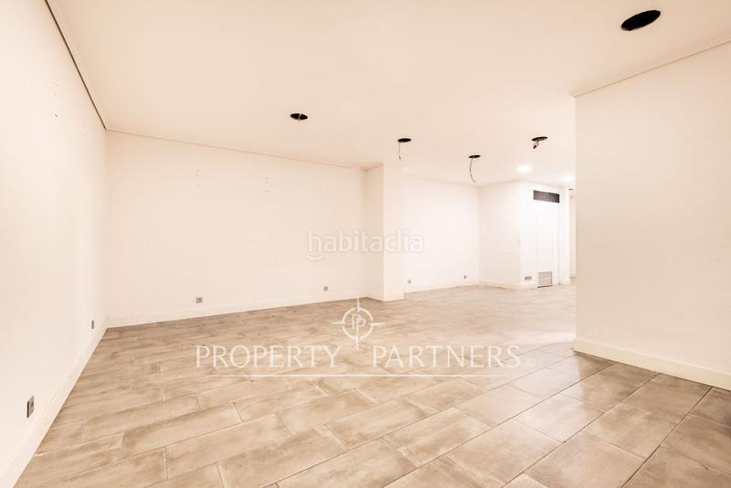 Foto 916417c4-cbd3-4023-8984-f94695b6df3c. Local comercial amb calefacció a Recoletos Madrid