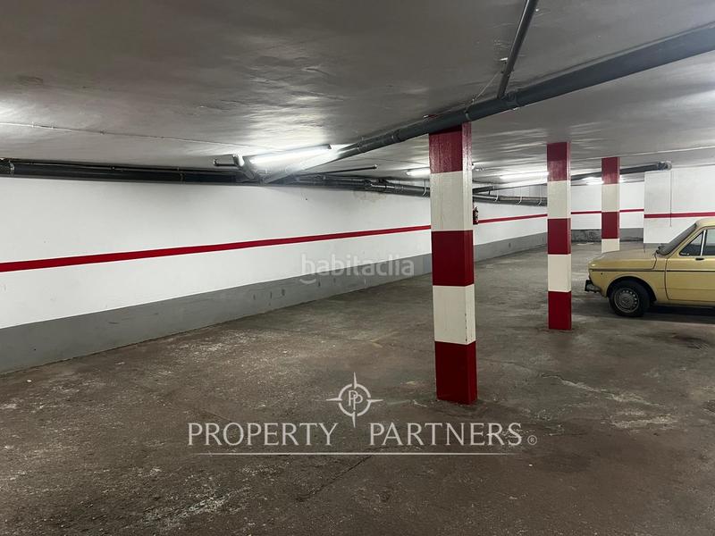 Foto 57badbc1-2e87-409a-947c-3b4f65c5964f. Local comercial  en navarro reverter con 3 terrazas y luz natural en Valencia