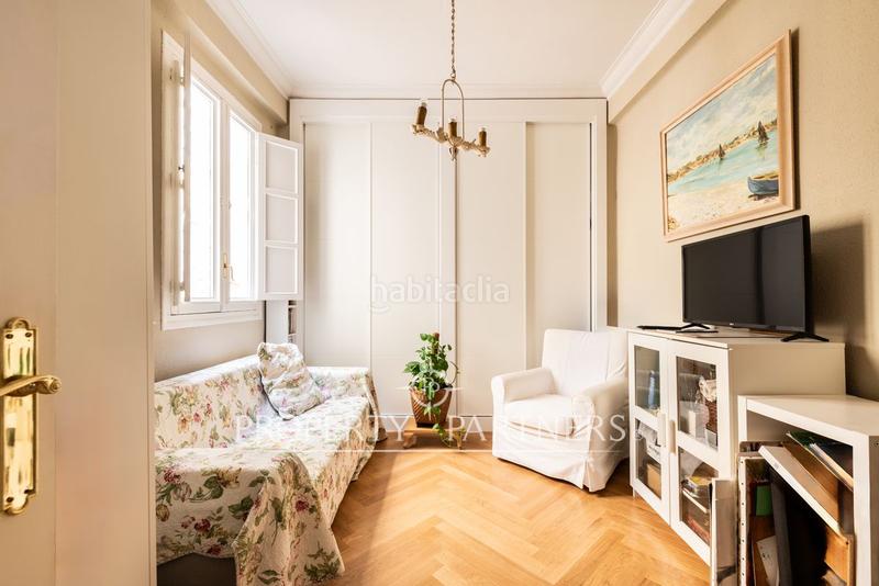 Foto cea90246-fd2a-4952-ae44-1353d19ee730. Piccolo appartamento con riscaldamento parcheggio in Madrid