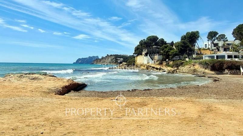 Foto 1682fd64-b5eb-4579-be22-3e35995296b2. Apartamento  en la playa a la venta costa blanca en Moraira