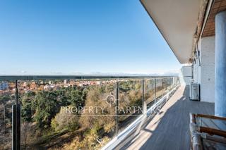 Appartement  Paseo del pintor rosales. Luminoso piso a reformar en paseo de pintor rosales