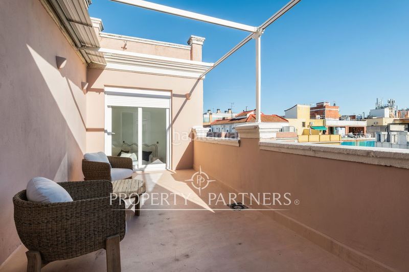 Foto 47e26851-8920-4ea8-b318-02381472a05c. Àtic amb calefacció a Ríos Rosas-Nuevos Ministerios Madrid