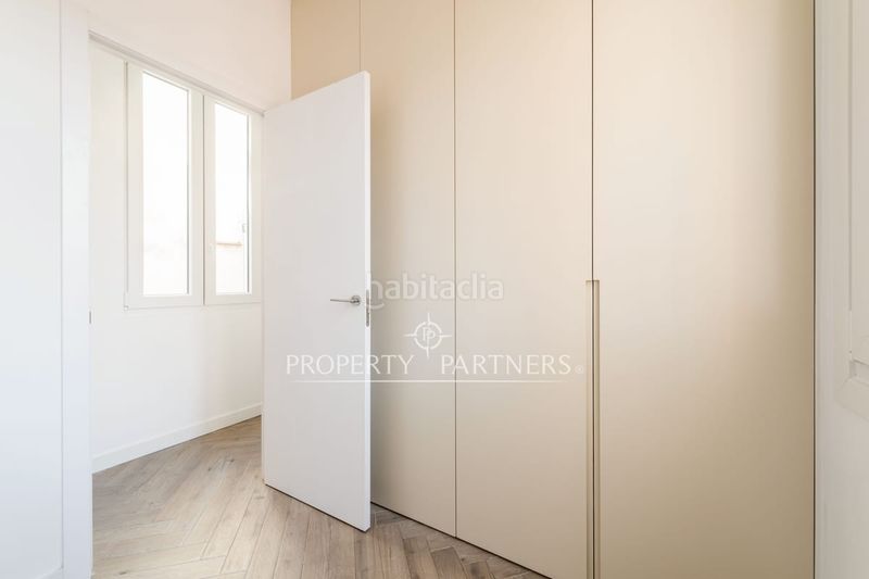 Foto c84032aa-7b10-40d3-9437-7b35bce48b7b. Àtic amb calefacció a Ríos Rosas-Nuevos Ministerios Madrid