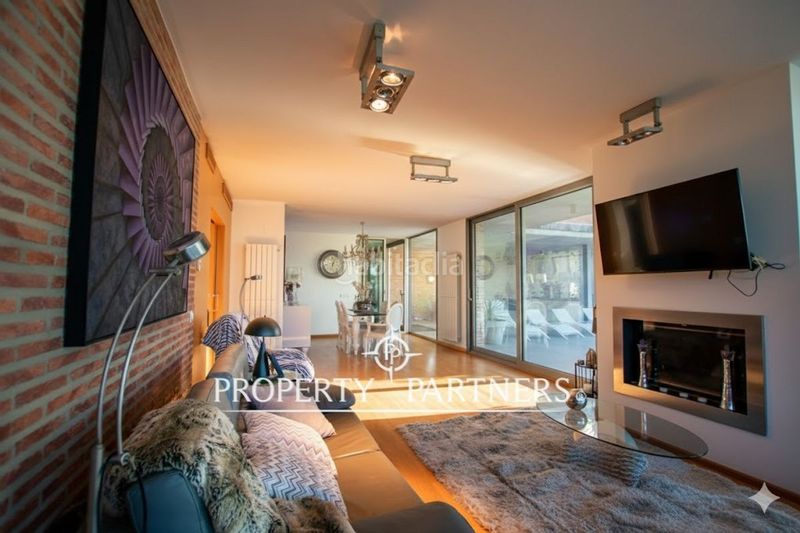 Foto 1ab840f0-dbf4-45a4-bc6c-63d4c32e04f8. Chalet mit heizung parking pool in Torre en Conill-Cumbres de San Antonio Bétera