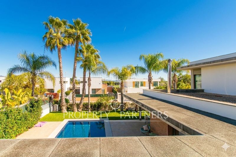Foto c0ce9b17-0c57-4e03-b83d-9f9fc1019042. Chalet mit heizung parking pool in Torre en Conill-Cumbres de San Antonio Bétera