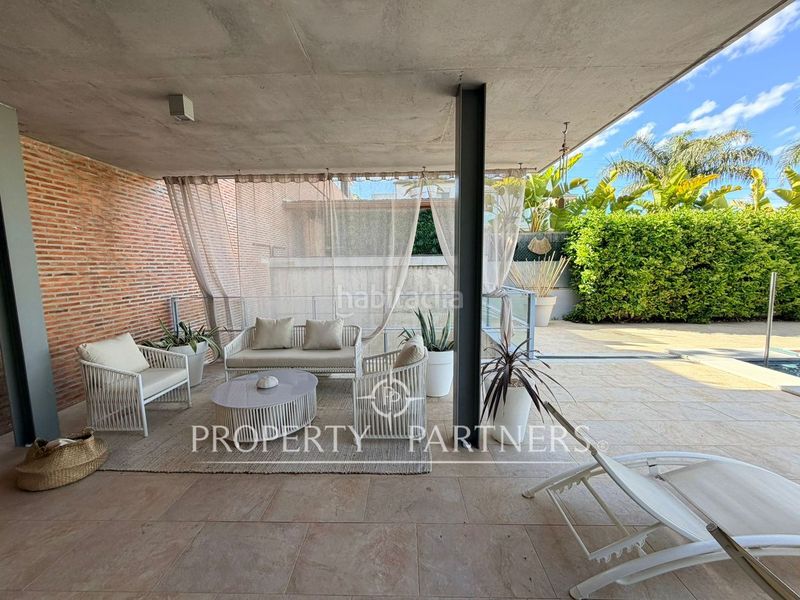 Foto 8f3b6942-74a8-4ec4-acb3-aaf5c8770b36. Xalet amb calefacció aparcament piscina a Torre en Conill-Cumbres de San Antonio Bétera