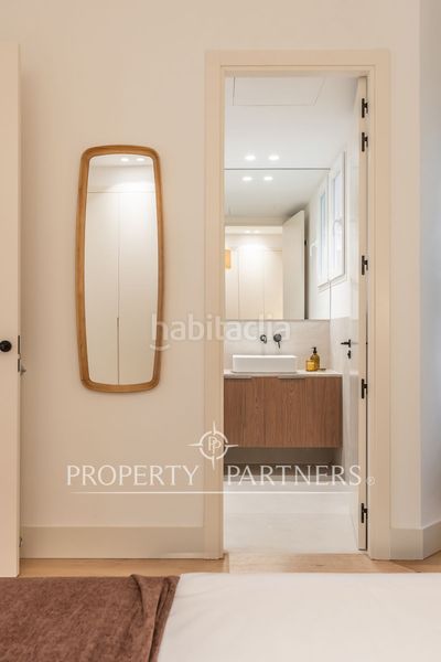 Foto 0958e4ac-41c5-4fa4-9a23-46071584338c. Apartament amb calefacció a Almagro Madrid