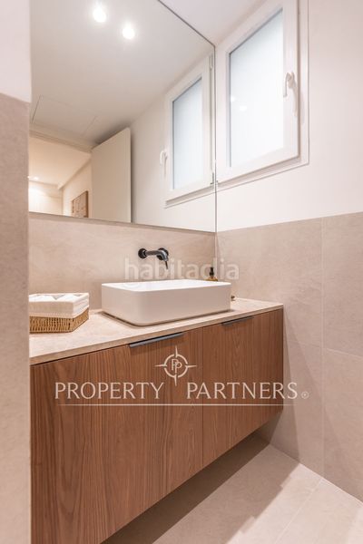 Foto 4798d1ae-1e6b-40d4-9738-b34ac4ac3cc3. Apartament amb calefacció a Almagro Madrid