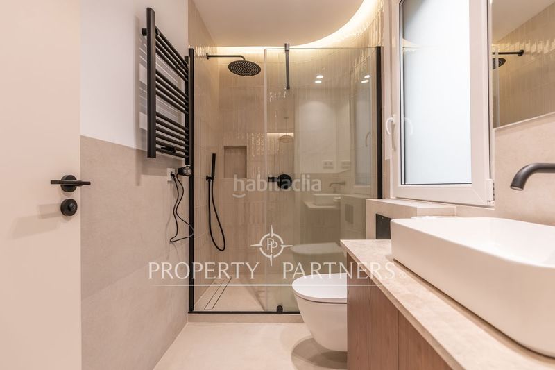 Foto b1646f18-1b19-4798-8136-a2f7e297599c. Apartament amb calefacció a Almagro Madrid