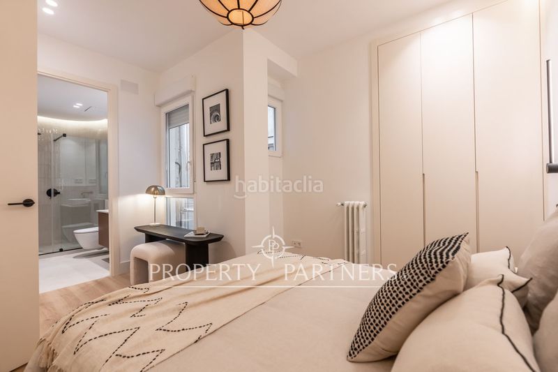 Foto b563dab0-c211-4fe2-b9fa-6dd20efc02b0. Apartament amb calefacció a Almagro Madrid