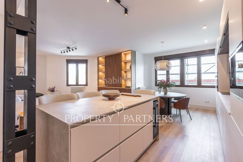 Foto dd38e773-0b5a-44ff-ba5b-5acc35d0ca76. Apartament amb calefacció a Almagro Madrid