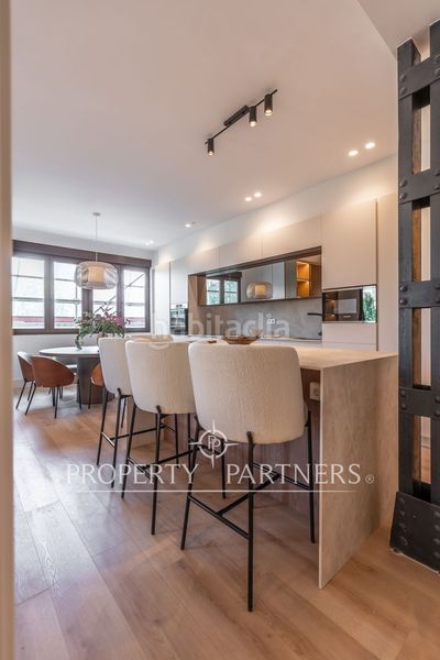Foto e4ee6589-f1e9-4159-b45b-a0d4ebea87ed. Apartament amb calefacció a Almagro Madrid
