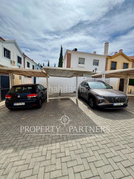 Foto e9d75b80-c27a-4ad2-bd52-1bb8bab1613b. Casa adossada amb aparcament piscina a Lo Cea Rincón de la Victoria