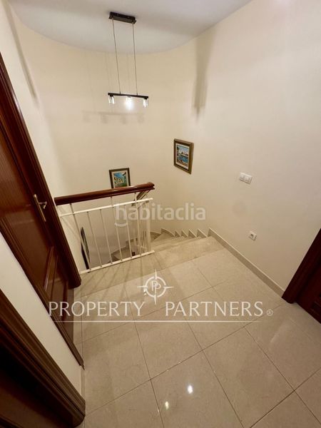 Foto f9c10aaa-1008-4344-a03f-59c0380bb9f8. Casa adossada amb aparcament piscina a Lo Cea Rincón de la Victoria