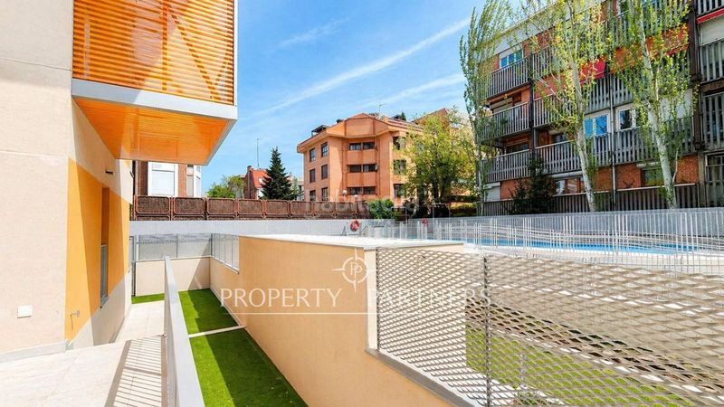 Foto 3dd3a9d9-1378-47ff-b50c-5090fcf9f30f. Apartament amb calefacció aparcament piscina a San Juan Bautista Madrid