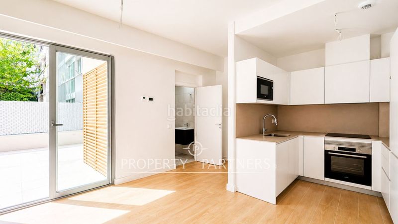 Foto 7f6fbf16-611c-43cd-ac33-072d9a0f4147. Apartament amb calefacció aparcament piscina a San Juan Bautista Madrid