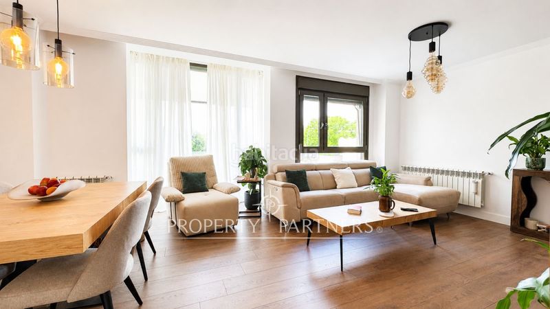 Foto 2ee1f62e-b5a1-4c10-ba1b-504727107669. Apartament amb calefacció aparcament piscina a Palomas Madrid