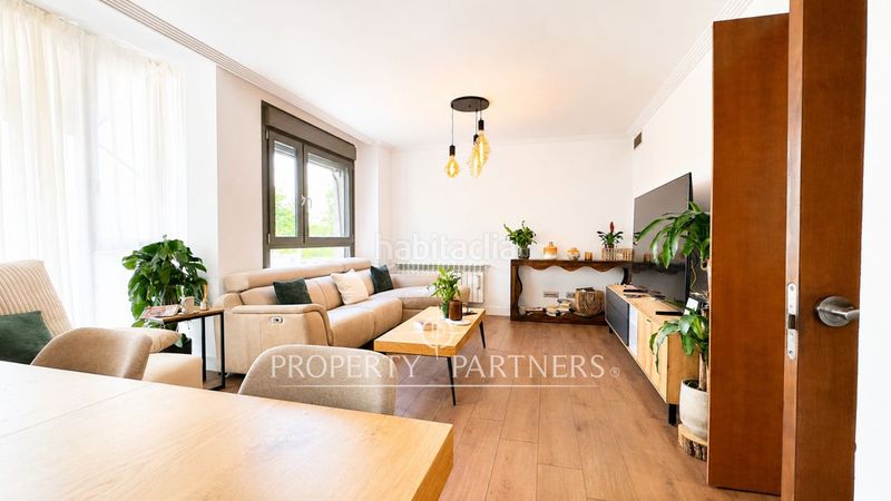 Foto 88c24e93-a2ce-49a5-a0b0-777fe5733bf5. Apartament amb calefacció aparcament piscina a Palomas Madrid