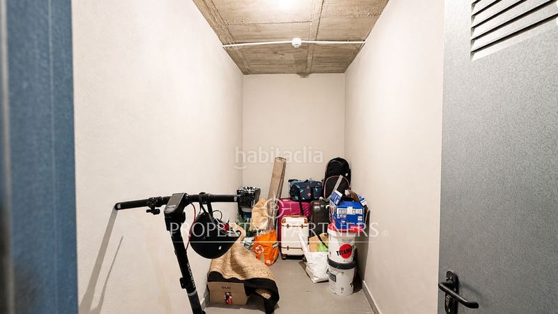 Foto 9c726a8b-f06e-46eb-9e15-01f39de7a2f5. Apartament amb calefacció aparcament piscina a Palomas Madrid