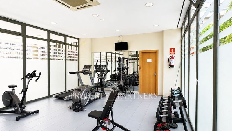 Foto c696fe40-a832-4a34-bc15-54ea58a43c20. Apartament amb calefacció aparcament piscina a Palomas Madrid