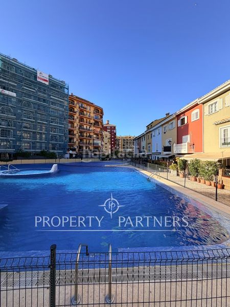 Foto d1242ba2-25ff-4e48-a292-f12a937d714b. Casa adossada amb calefacció aparcament piscina a Alboraya