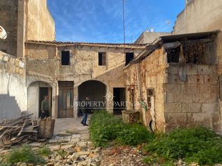 Casa adossada a Carrer d'en Muntaner