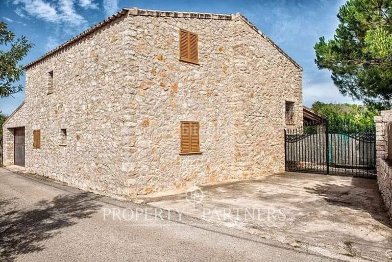 Foto 11af1bfc-2565-4d5e-9e8f-986fc622315b. Masia amb calefacció aparcament piscina a Sant Llorenç des Cardassar
