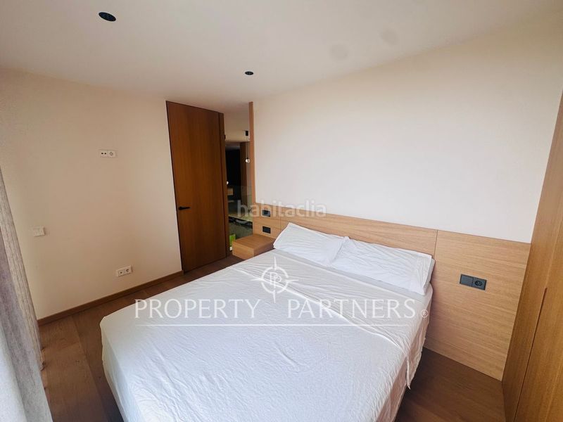 Foto a9ff8b0e-6967-45ab-83fe-34a440b83229. Casa aparellada amb calefacció aparcament piscina a Rocafort