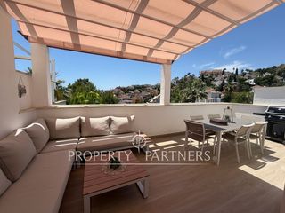 Miete Dachwohnung  Urbanización aloha royal. Amplio y luminoso ático duplex en el corazón de nueva andalucía