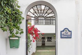 Casa adossada a Calle Arriate